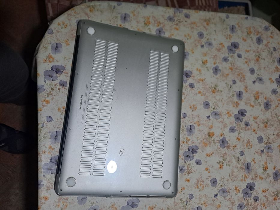 Продам MacBook Pro 15. A1398.