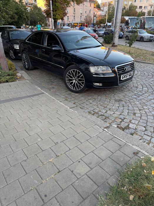 Ауди А8 3Д на части