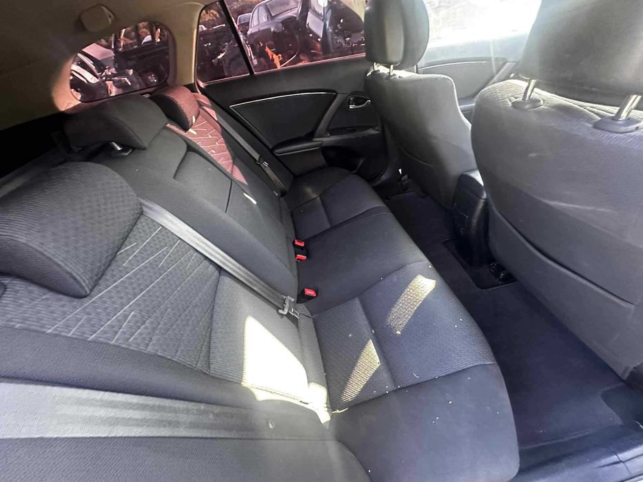 НА ЧАСТИ Toyota Avensis 2 2 DCAT 177 кс