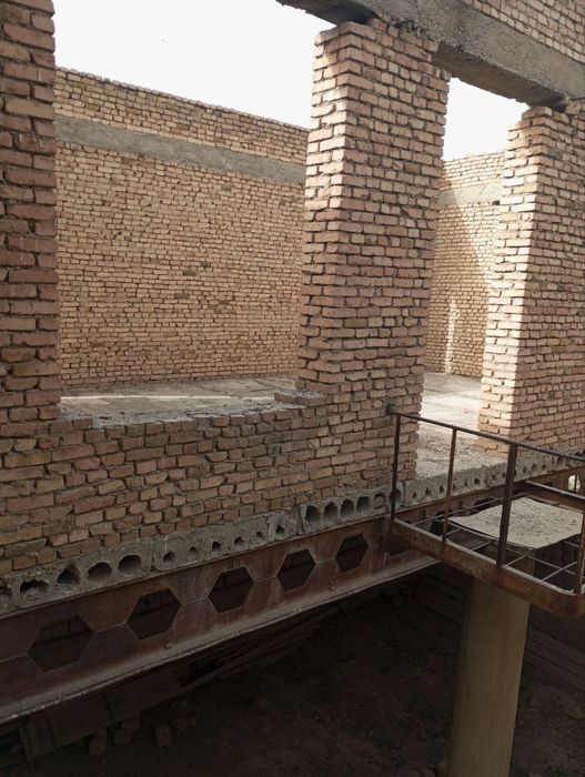 Срочно продаётся недостроенный дом