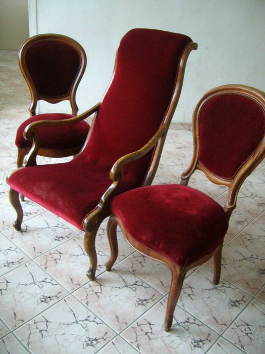 Уникални Старинни Кресла