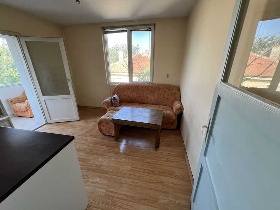 Дава се под наем Тристаен апартамент в Пловдив, Каменица 1 - 60 кв.м за 306 € - Снимка #3