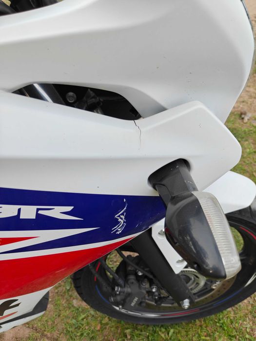 Honda CBR250R ABS