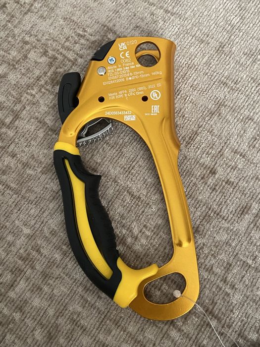 Зажим Petzl B17ARA желтый