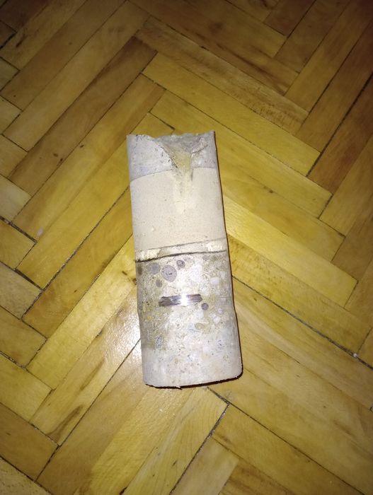 Gaură prin carotare (cu carota profesionala )hotă, centrală, ventilați