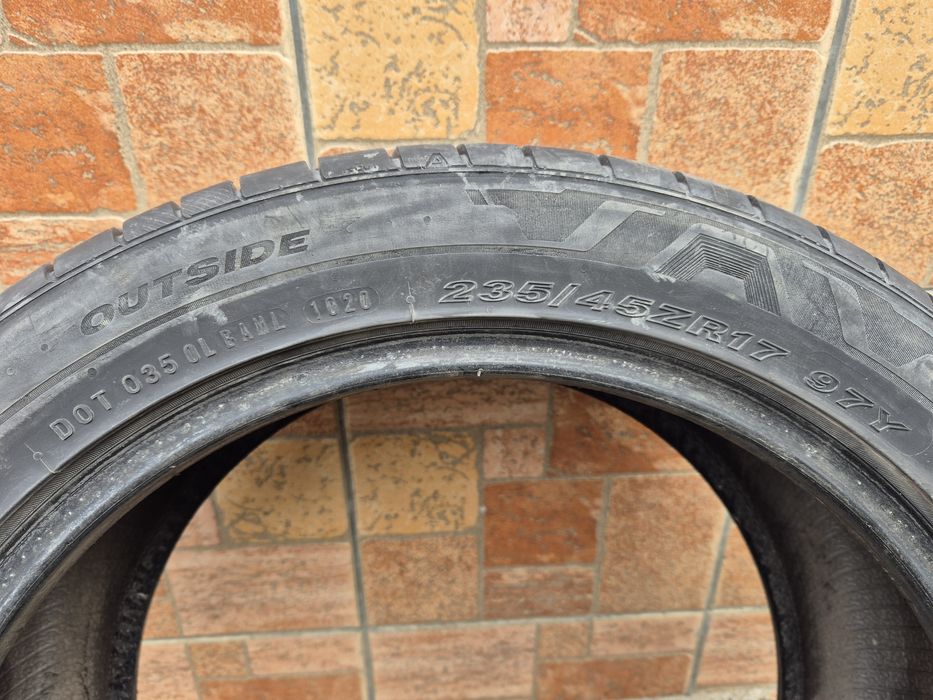 Летни 235/45ZR17 и 225/45R17