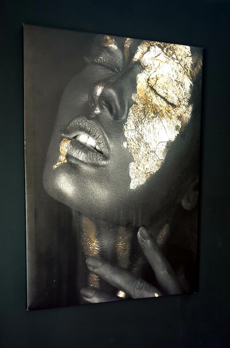 Portret canvas Femeie Black and Gold 71x100cm