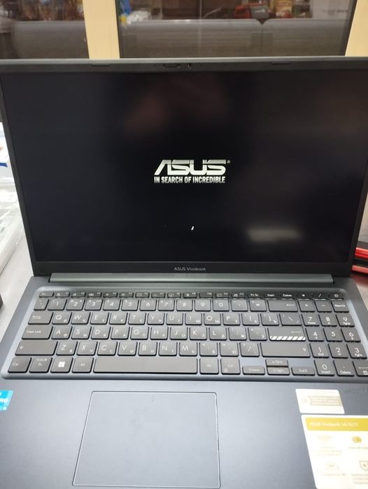 Ноутбук Asus  продам