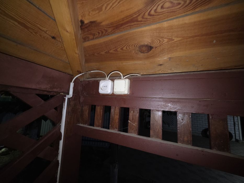 Деревянная беседка