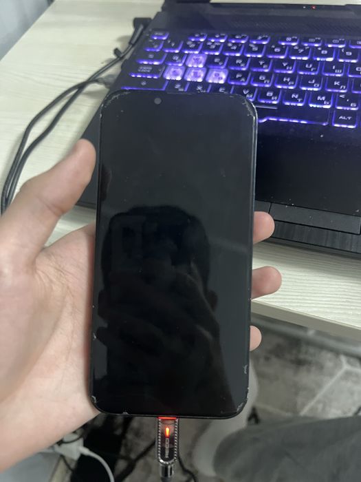 Iphone 14 с ремонтом.