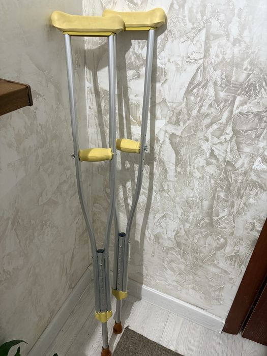 Костыли. Балдақ сатылады!