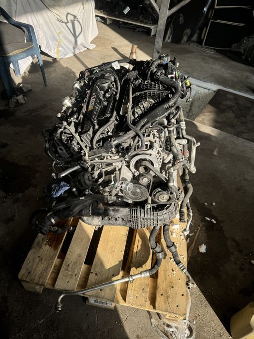 Bmw g80 m3 g82 m4 S58B30TO оборудван мотор на части