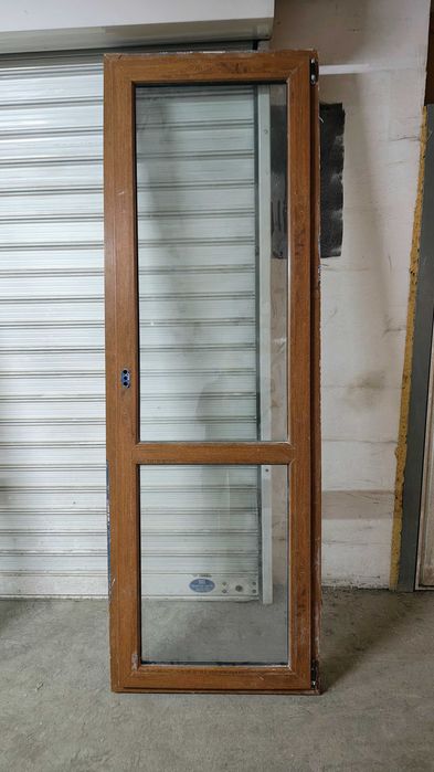 ПВЦ дограма, златен дъб