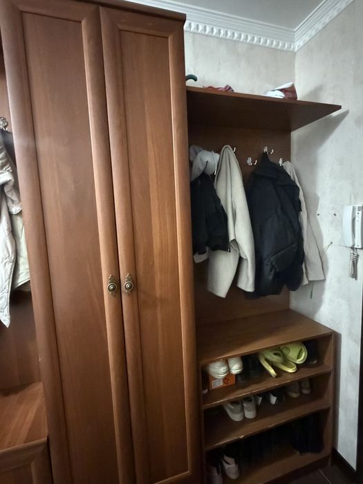 Шкаф для прихожей