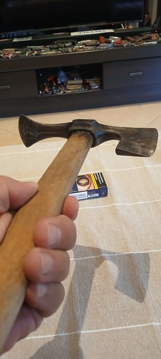 Киркобрадва Еделвайс