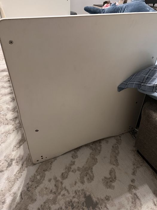 Продам детскую кровать с матрасом