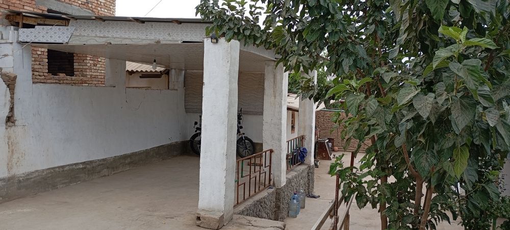 Xovli sotiladi Termiz shahar pekarnida