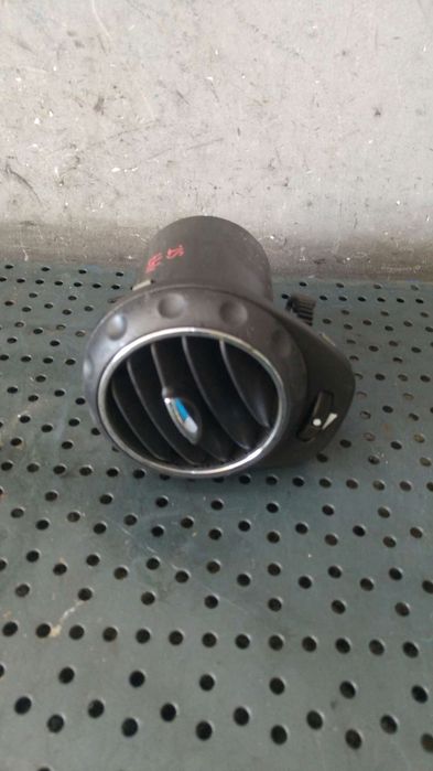 Grila aer bord stanga alfa romeo 147 937