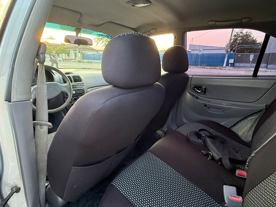 Hyundai Accent 2006 1.3 Benzina