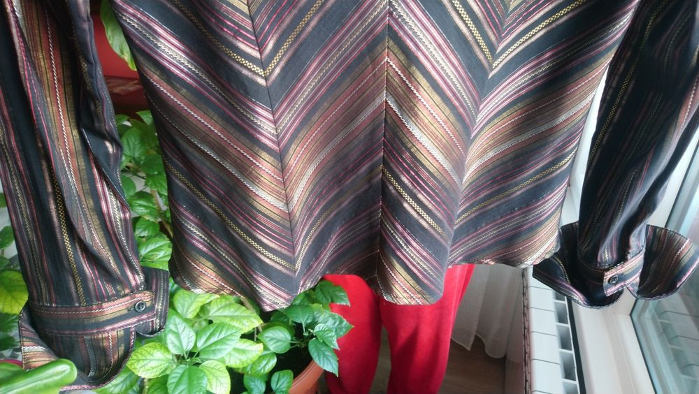 Дамска Риза BG- УНИКАТ.Впечатляваща.Отлично Състояние.Почти НЕползвана