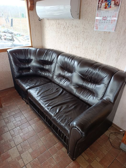 Кожен диван 210х90см