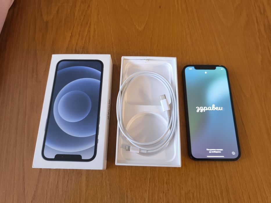 iPhone 12 Black 64 GB с калъфче