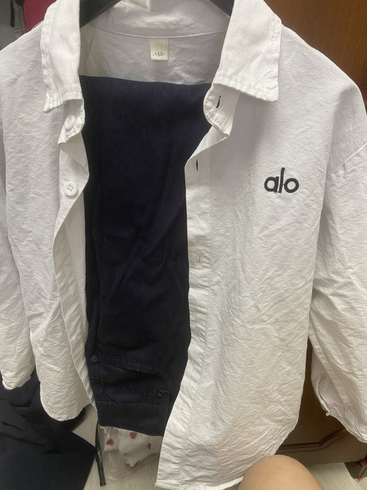 Продам детские вещи