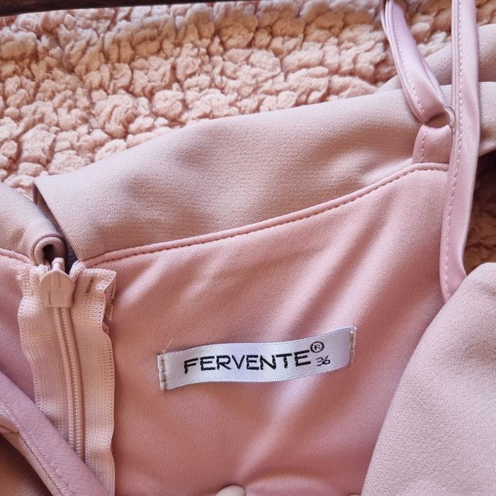 Нова дамска рокля