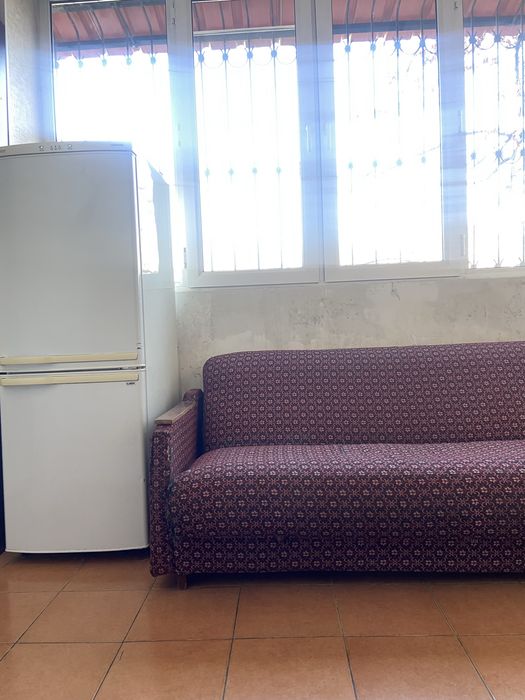 Отдам БЕСПЛАТНО! диван б/у, полностью функциональный