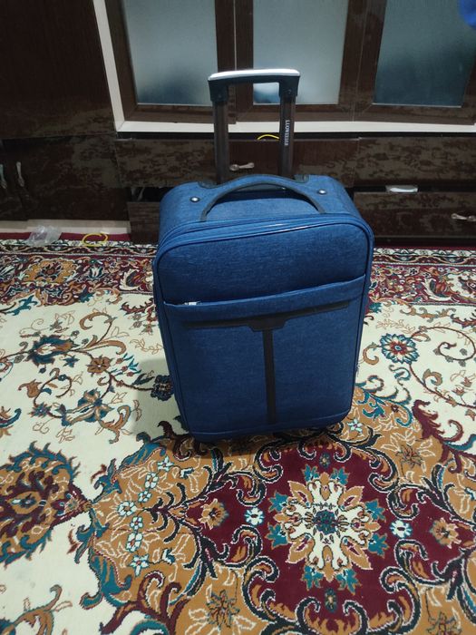 Чемодан сатылады сатылады нокисте бир донгелеги жок