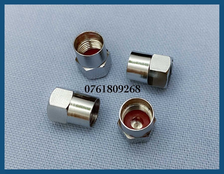 Set 4 capacele cromate valva / ventil roata universale