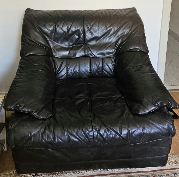 Set fotoliu canapele din piele neagra