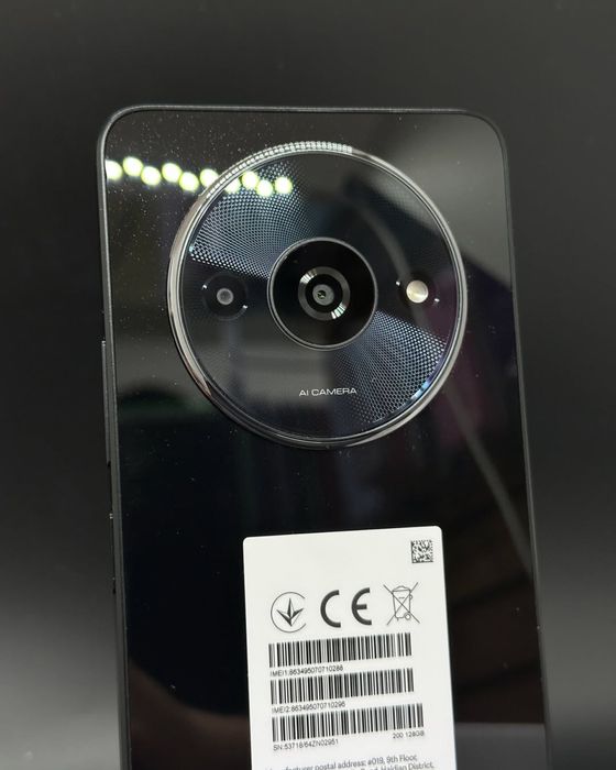 Продам смартфон Redmi A3