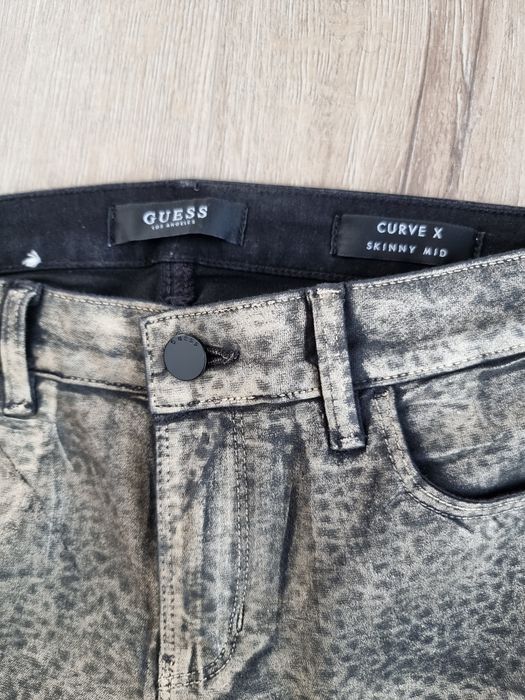 Blugi Guess de dama