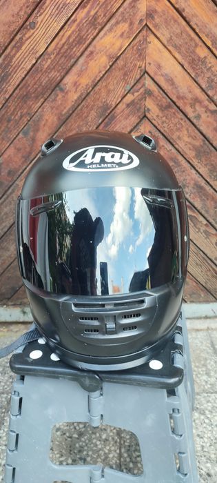 Каска АРАЙ - HELMET