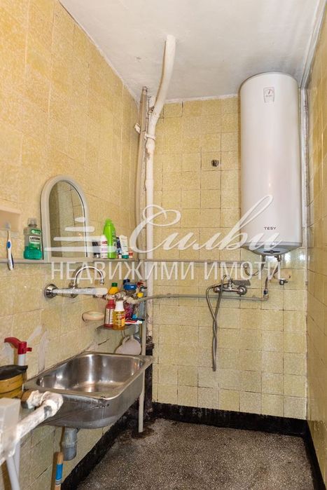 Тристаен апартамент с площ от 77 кв.м.- кв. Тракия