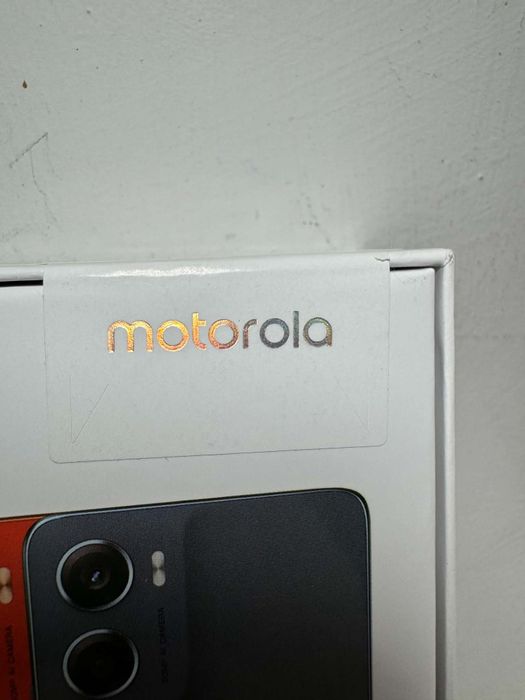 Телефон Moto G 06