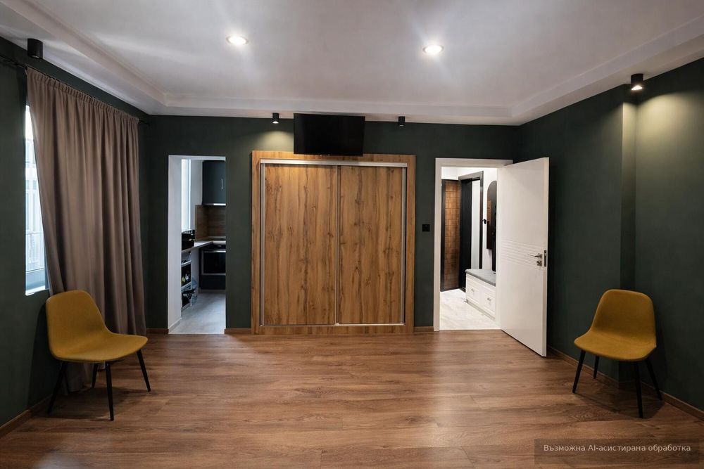 Дава се под наем Едностаен апартамент в Пловдив, Център - 45 кв.м за 348.84 € - Снимка #1