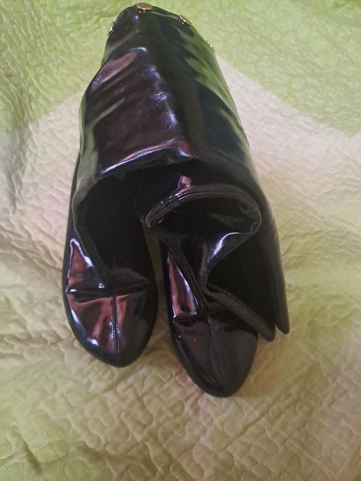 Женские сапоги продам