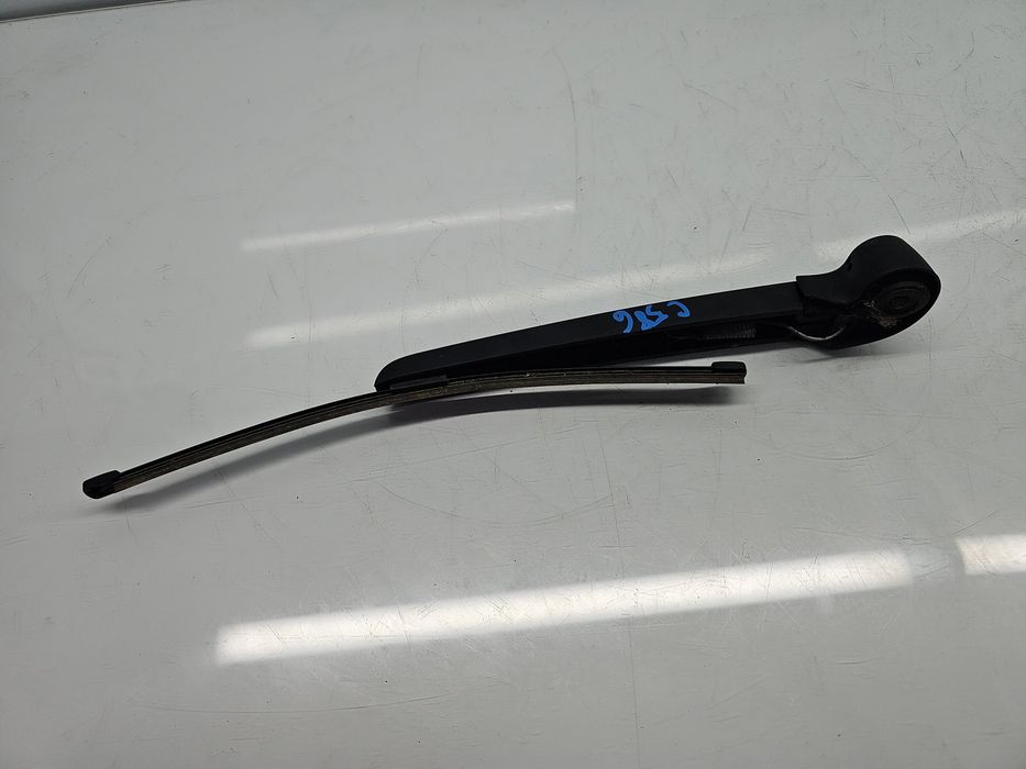 Brat stergator haion AUDI Q2 (GAB) [ Fabr 2016-prezent] OEM