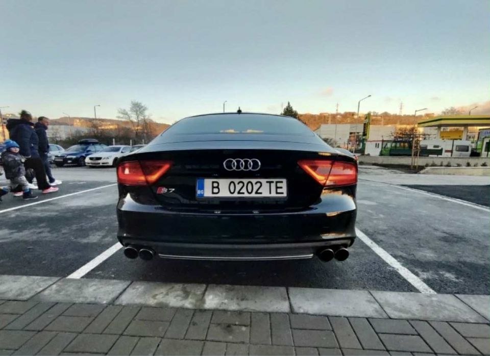 Audi S7 TFSi V8 quatro