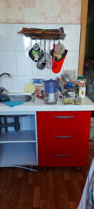 Продам гарнитур 20000 без раковины