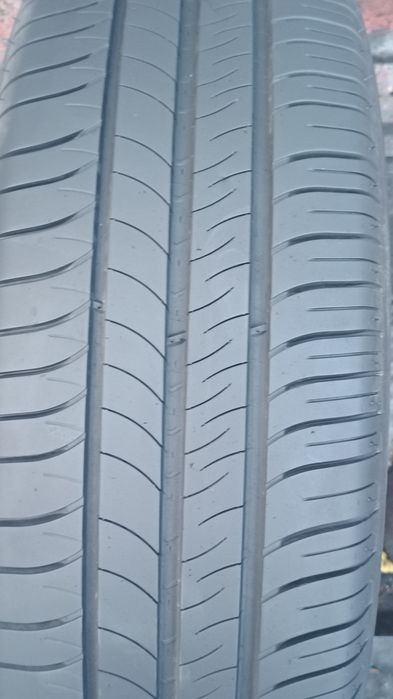 215/60/16 Michelin