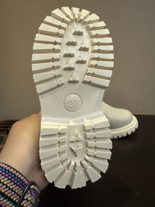 Детски боти 27 номер