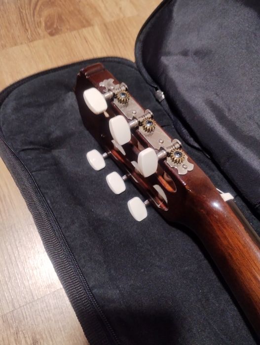 Класическа китара "Aria"(Japan)