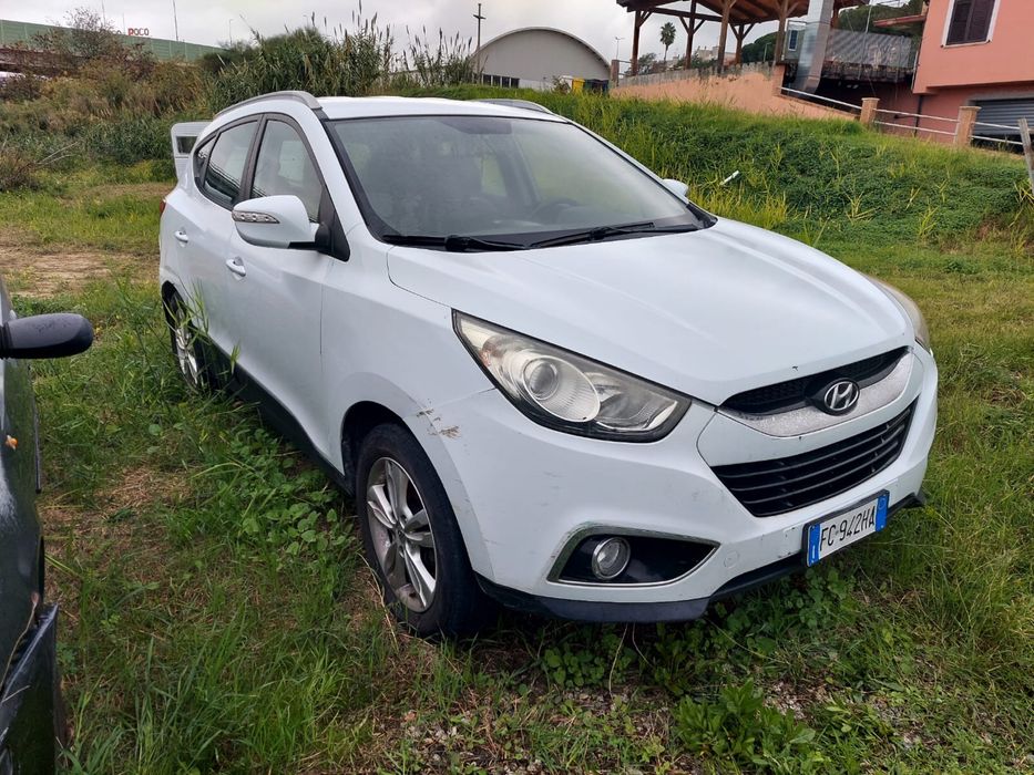 Hyundai ix35-1.7d На Части