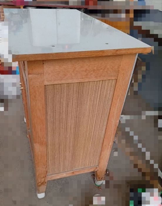 Кухонный стол-тумба