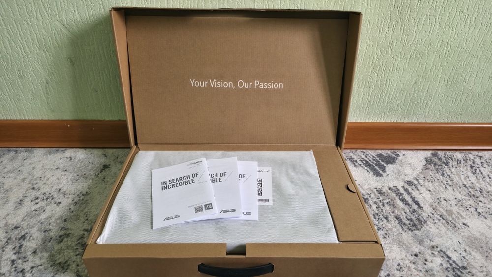 Notebook Asus Expertbook i5/8/512