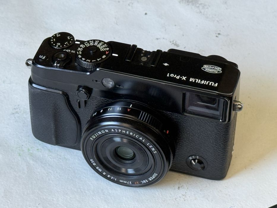 Fujifilm X-Pro1 + Fujinon 27mm F2.8 XF R WR