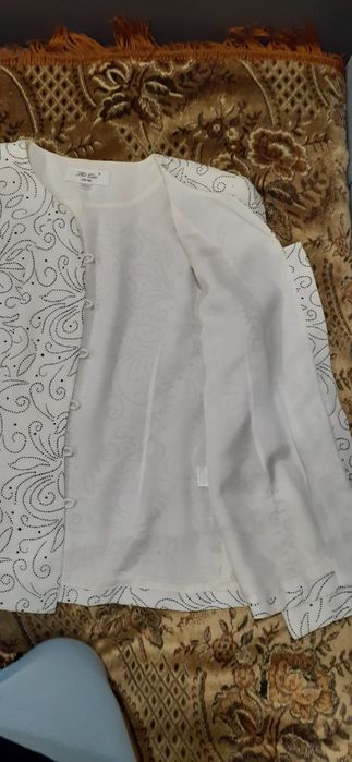 Продаю стильный пиджак